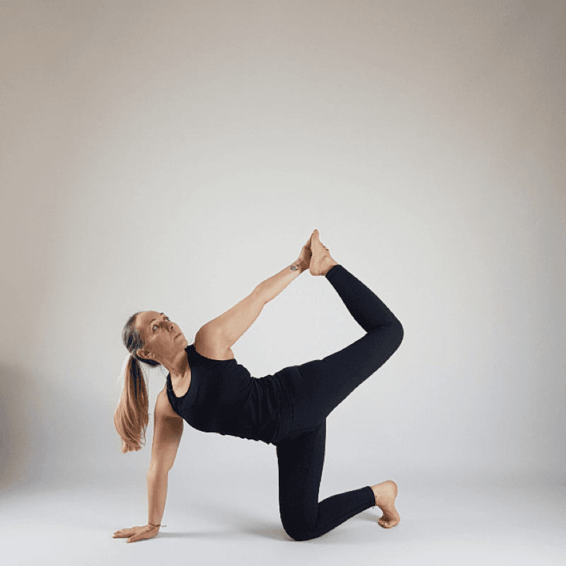 Tiger Pose (Tabletop Bow)